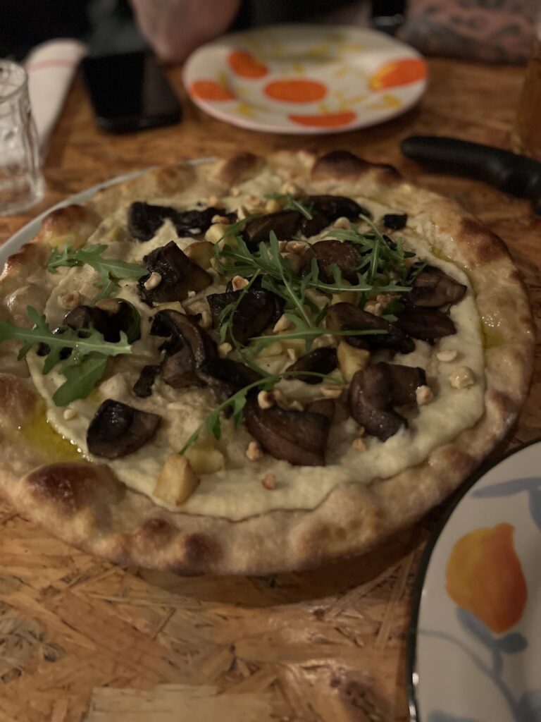 Places to eat in Ghent: Eat Love Pizza 