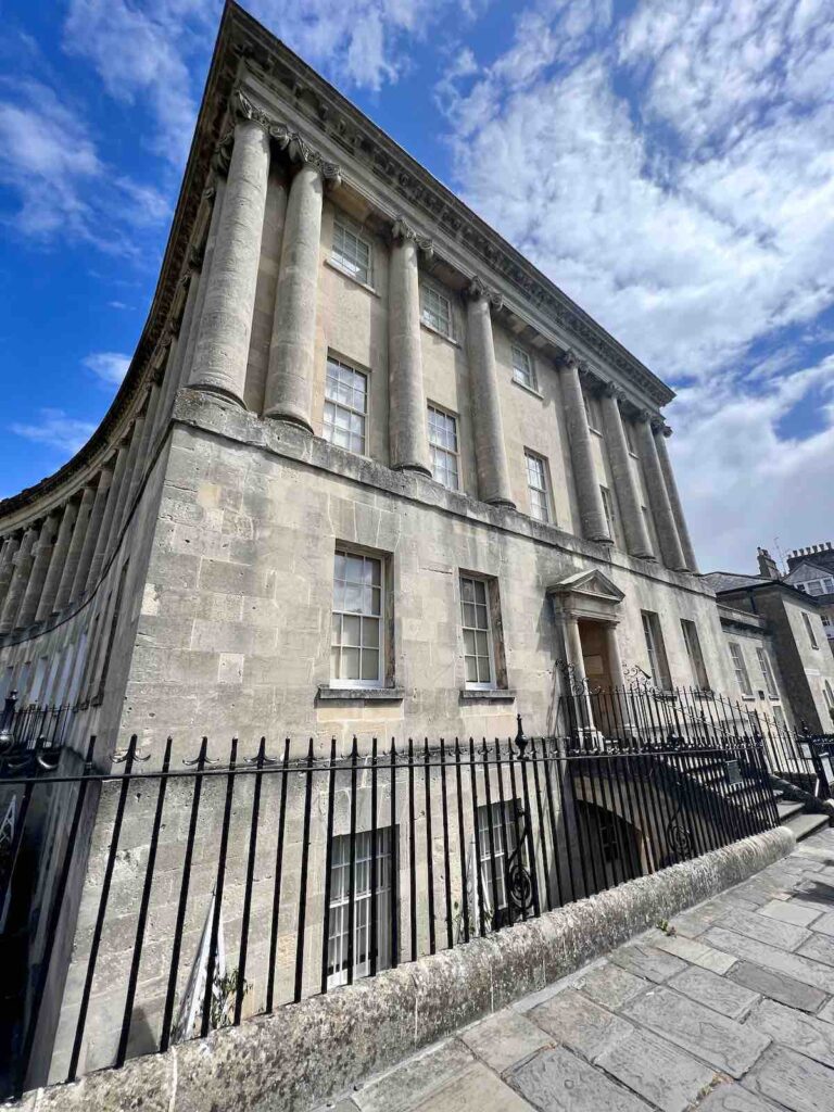 is bath worth visiting? yes, for the royal crescent no 1 
