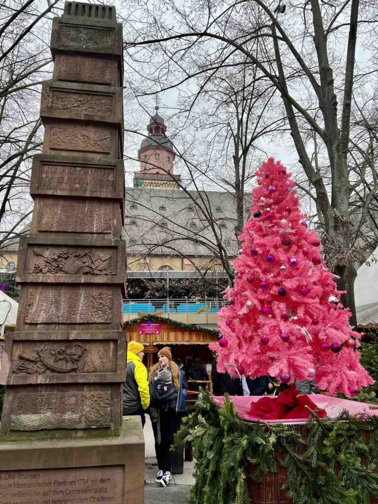 Rosa Weihnacht Christmas Market - Pink Christmas Tree